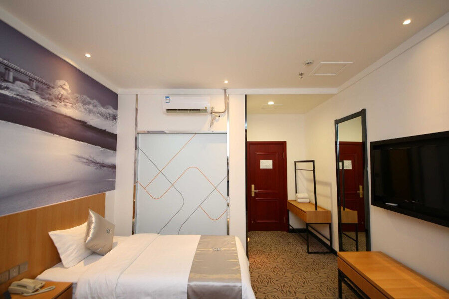 Chonpines Hotel Changchun Luaran gambar